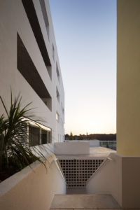 estebecathala-architectes-architect-architecture-nove'la-residence-housing-montpellier-mariecarolinelucat-mclucat-2020-architecturalphotographer-architecturephotography-photography-photographe