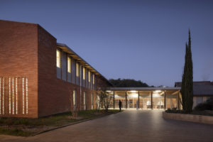 Ecole Maurice Fonvieille à Pibrac réalisée par GGR Architectes