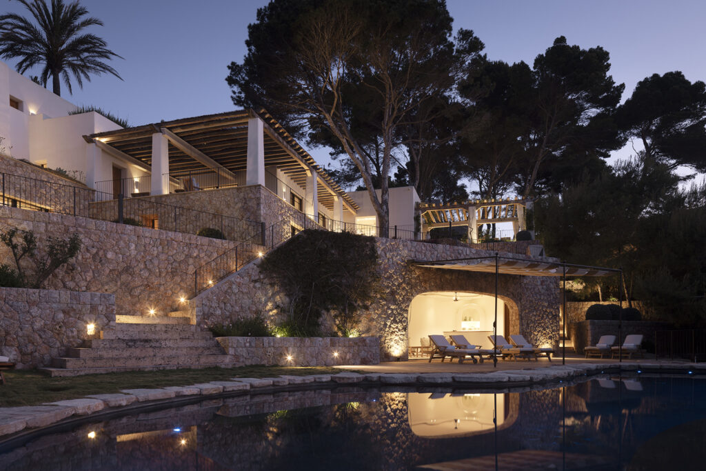 Villa Sa Font Mallorca – fachada exterior arquitectura de lujo, diseño residencial premium, fotografía Marie-Caroline Lucat